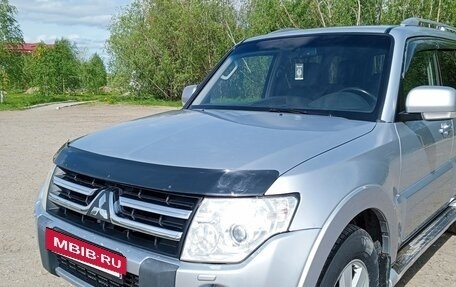 Mitsubishi Pajero IV, 2007 год, 1 290 000 рублей, 24 фотография