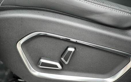 Geely Atlas, 2024 год, 2 280 000 рублей, 12 фотография