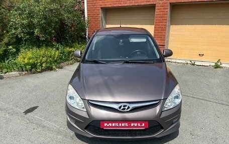 Hyundai i30 I, 2011 год, 750 000 рублей, 2 фотография