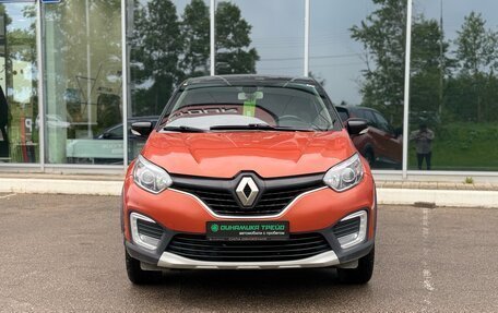Renault Kaptur I рестайлинг, 2017 год, 1 050 000 рублей, 2 фотография