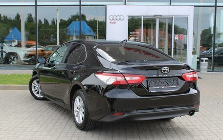 Toyota Camry, 2019 год, 2 550 000 рублей, 8 фотография