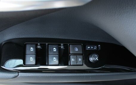 Toyota Camry, 2019 год, 2 550 000 рублей, 14 фотография