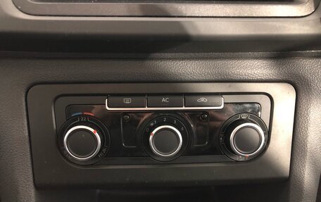 Volkswagen Amarok I рестайлинг, 2010 год, 1 022 000 рублей, 25 фотография