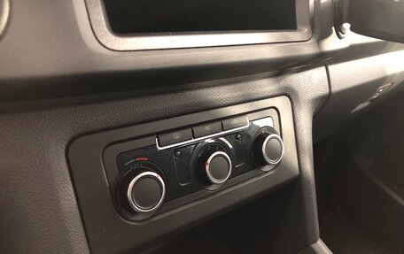 Volkswagen Amarok I рестайлинг, 2010 год, 1 022 000 рублей, 26 фотография