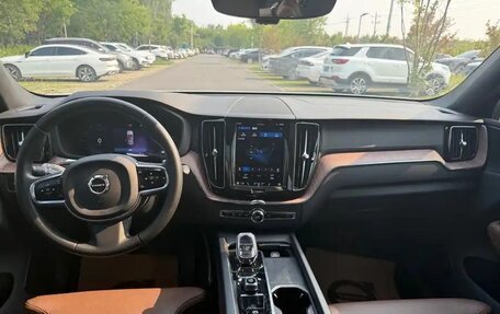 Volvo XC60 II, 2022 год, 2 677 000 рублей, 5 фотография
