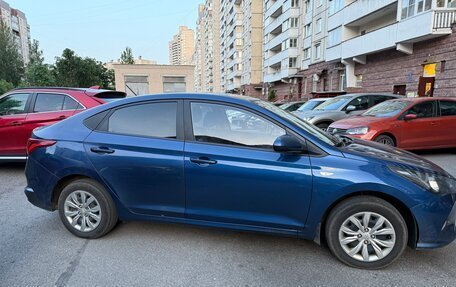 Hyundai Solaris II рестайлинг, 2021 год, 1 200 000 рублей, 7 фотография