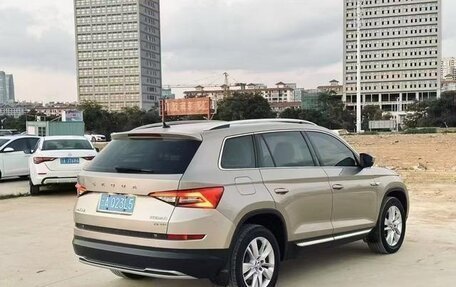 Skoda Kodiaq I, 2022 год, 2 400 000 рублей, 7 фотография