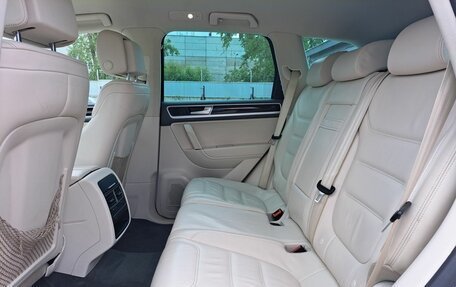 Volkswagen Touareg III, 2016 год, 2 840 000 рублей, 12 фотография