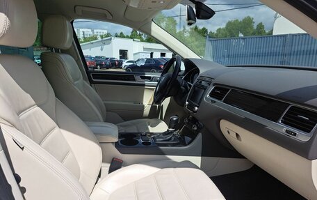 Volkswagen Touareg III, 2016 год, 2 840 000 рублей, 11 фотография