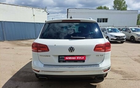 Volkswagen Touareg III, 2016 год, 2 840 000 рублей, 6 фотография
