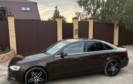 Audi A4, 2012 год, 1 440 000 рублей, 5 фотография