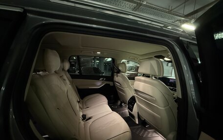 BMW X7, 2023 год, 14 000 000 рублей, 11 фотография