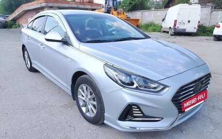 Hyundai Sonata VII, 2018 год, 1 700 000 рублей, 2 фотография