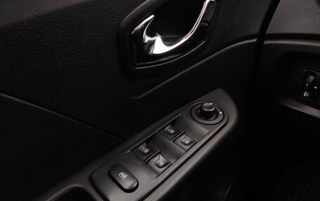 Renault Kaptur I рестайлинг, 2017 год, 1 050 000 рублей, 21 фотография