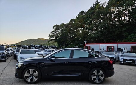 Audi e-tron I, 2022 год, 9 000 275 рублей, 5 фотография