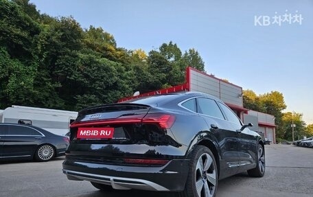 Audi e-tron I, 2022 год, 9 000 275 рублей, 9 фотография