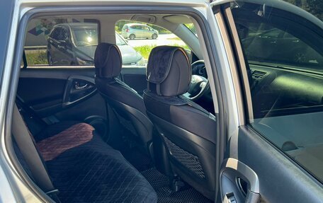 Toyota RAV4, 2012 год, 1 849 000 рублей, 13 фотография