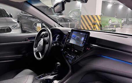 Toyota Camry, 2021 год, 3 290 000 рублей, 12 фотография