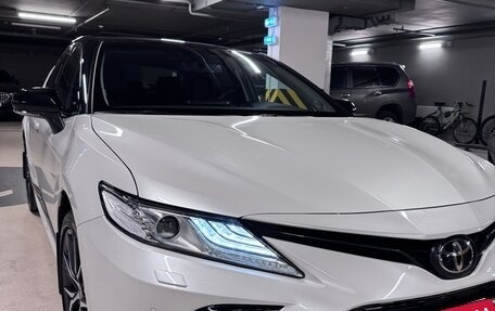 Toyota Camry, 2021 год, 3 290 000 рублей, 16 фотография