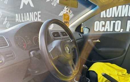 Volkswagen Polo VI (EU Market), 2011 год, 545 000 рублей, 10 фотография