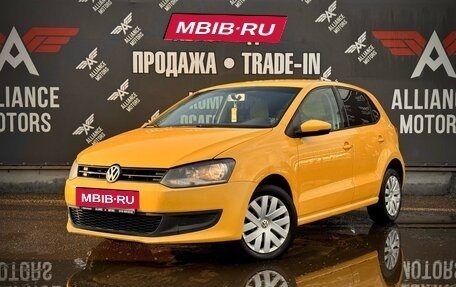 Volkswagen Polo VI (EU Market), 2011 год, 545 000 рублей, 3 фотография