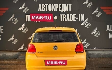 Volkswagen Polo VI (EU Market), 2011 год, 545 000 рублей, 6 фотография