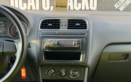 Volkswagen Polo VI (EU Market), 2011 год, 545 000 рублей, 18 фотография