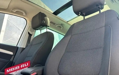 Volkswagen Sharan II, 2017 год, 2 100 666 рублей, 12 фотография