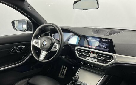 BMW 3 серия, 2020 год, 3 190 000 рублей, 14 фотография
