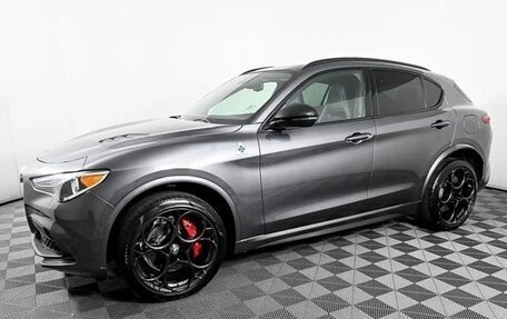 Alfa Romeo Stelvio, 2022 год, 5 900 000 рублей, 8 фотография