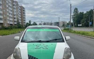 Toyota Passo III, 2004 год, 280 000 рублей, 1 фотография