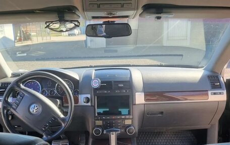 Volkswagen Touareg III, 2007 год, 1 100 000 рублей, 9 фотография