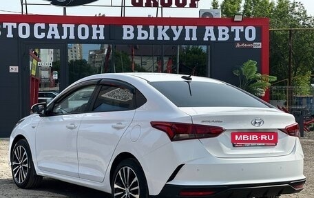 Hyundai Solaris II рестайлинг, 2022 год, 1 649 000 рублей, 12 фотография
