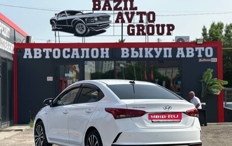 Hyundai Solaris II рестайлинг, 2022 год, 1 649 000 рублей, 10 фотография