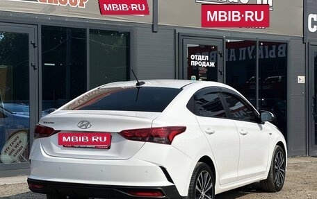 Hyundai Solaris II рестайлинг, 2022 год, 1 649 000 рублей, 14 фотография
