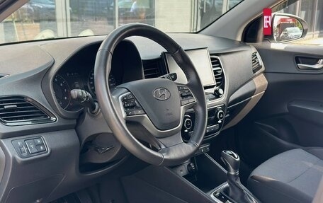 Hyundai Solaris II рестайлинг, 2022 год, 1 649 000 рублей, 29 фотография