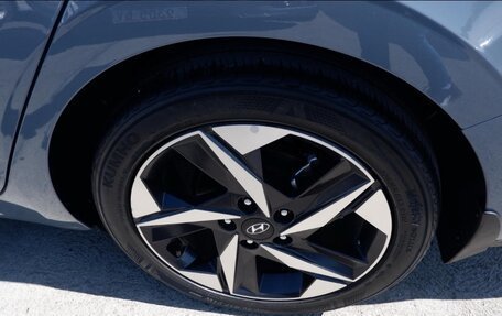 Hyundai Elantra, 2021 год, 2 050 000 рублей, 6 фотография
