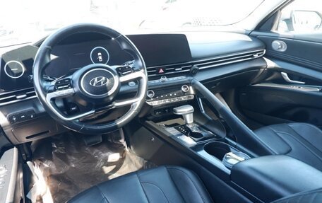 Hyundai Elantra, 2021 год, 2 050 000 рублей, 7 фотография