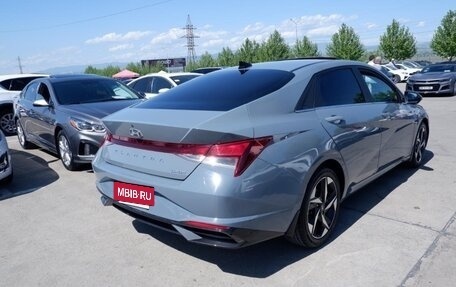 Hyundai Elantra, 2021 год, 2 050 000 рублей, 4 фотография