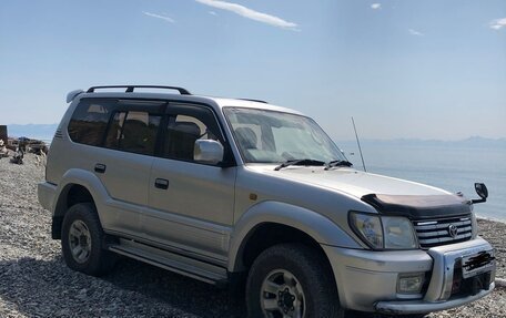 Toyota Land Cruiser Prado 90 рестайлинг, 2002 год, 1 600 000 рублей, 3 фотография