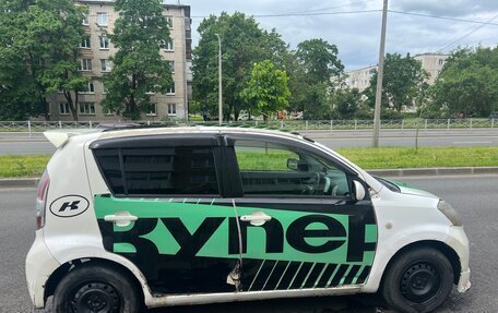 Toyota Passo III, 2004 год, 280 000 рублей, 3 фотография