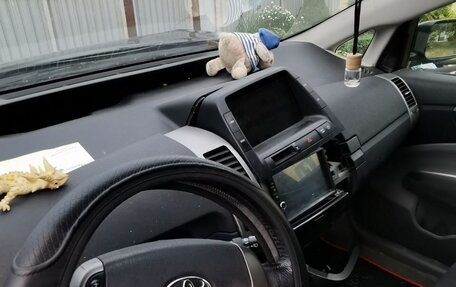 Toyota Prius, 2008 год, 240 000 рублей, 2 фотография