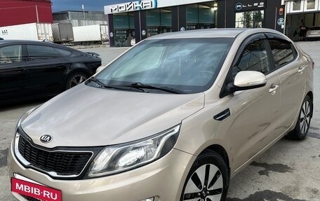 KIA Rio III рестайлинг, 2013 год, 1 100 000 рублей, 2 фотография