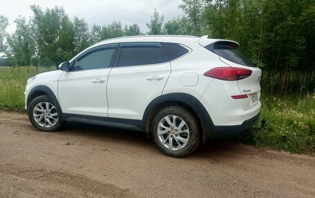 Hyundai Tucson III, 2019 год, 2 350 000 рублей, 3 фотография