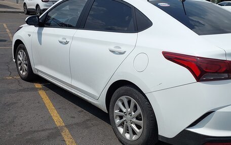 Hyundai Solaris II рестайлинг, 2020 год, 1 250 000 рублей, 3 фотография
