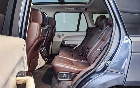 Land Rover Range Rover IV рестайлинг, 2017 год, 5 643 000 рублей, 12 фотография