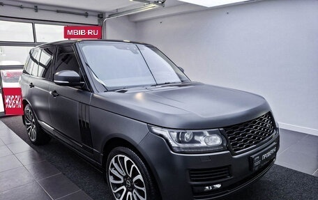 Land Rover Range Rover IV рестайлинг, 2017 год, 5 643 000 рублей, 3 фотография