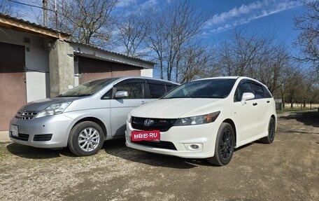 Honda Stream II, 2007 год, 1 600 000 рублей, 1 фотография