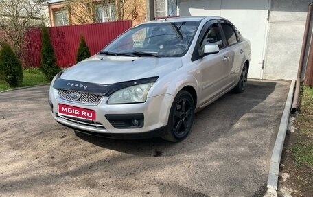 Ford Focus II рестайлинг, 2005 год, 450 000 рублей, 2 фотография