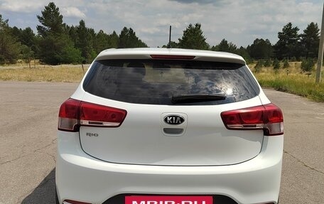 KIA Rio III рестайлинг, 2016 год, 890 000 рублей, 8 фотография